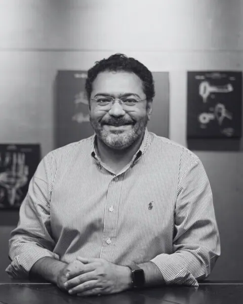 Dr. Asad Khan, Craniofacial Orthodontist at Dentologie